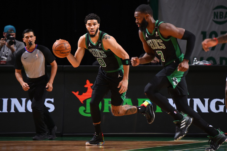 九游网页版下载-Ming连续十五场比赛得分超过势不可挡洛杉矶湖人围绕CBA季后赛战术微调之后，冲刺阶段里尔完成体检的简单介绍